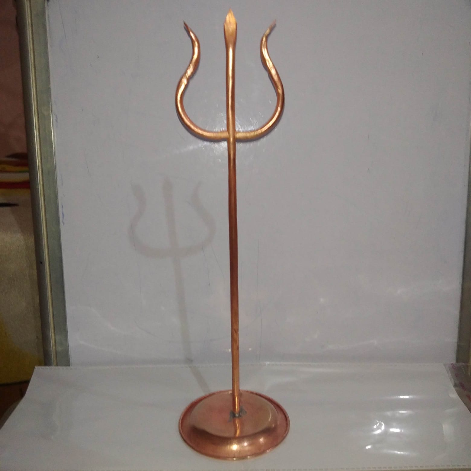 Trisule 9 inch height with stand